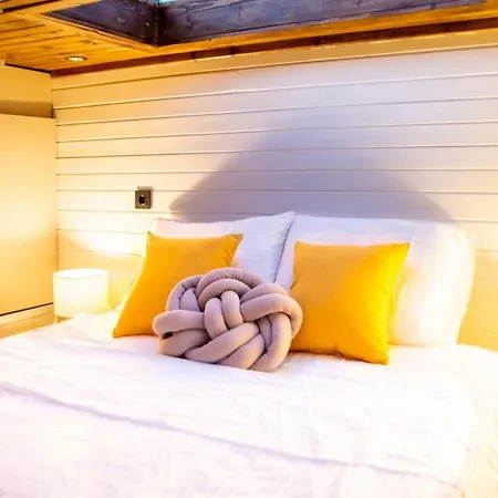Tiny House Framed By Nature Near Sea In Karaburun 3* İzmir
